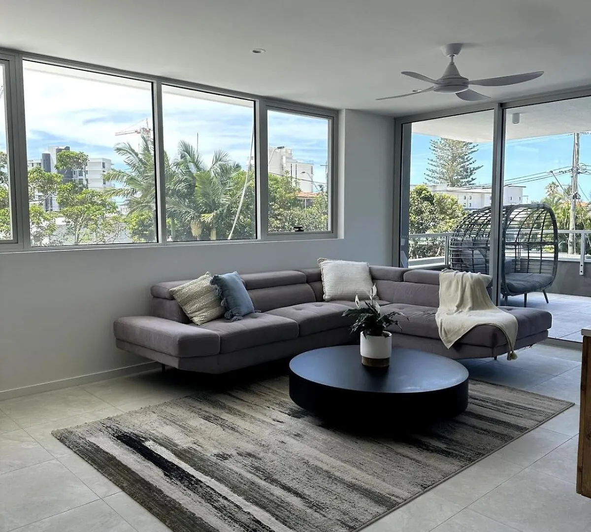 Palm Beach Luxe Gold Coast Apartment